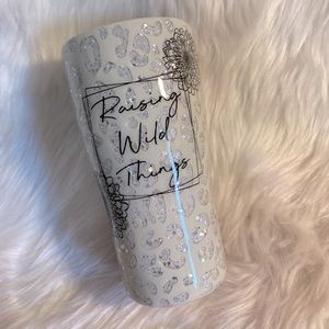 20oz curve tumbler w/lid and straw!